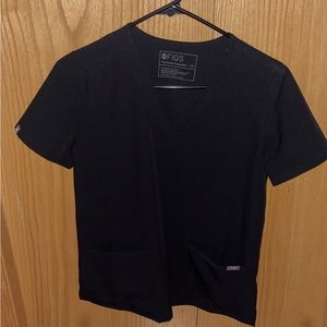 Figs 
Black Casma™ - Three-Pocket Scrub Top